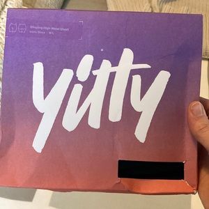 Yitty by Fabletics shaping high waist, short, iconic, black size medium/large